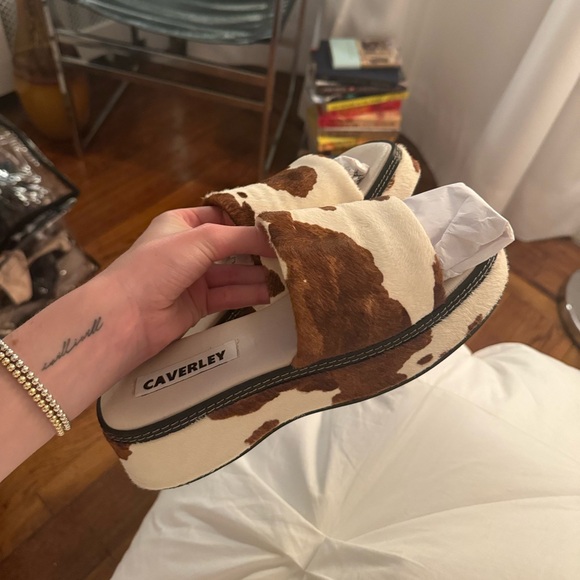 Cow hide platform slides / sandals - Picture 3 of 10